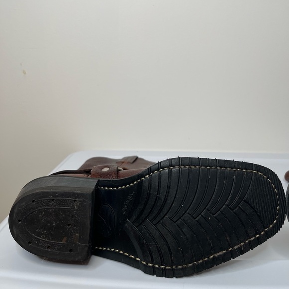 Brown Leather Heeled Boots - Picture 9 of 11